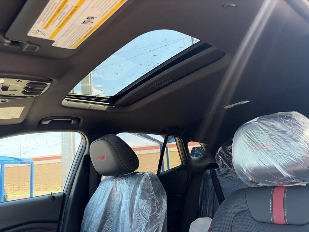 2026 Chevrolet Trax RS - Photo 16