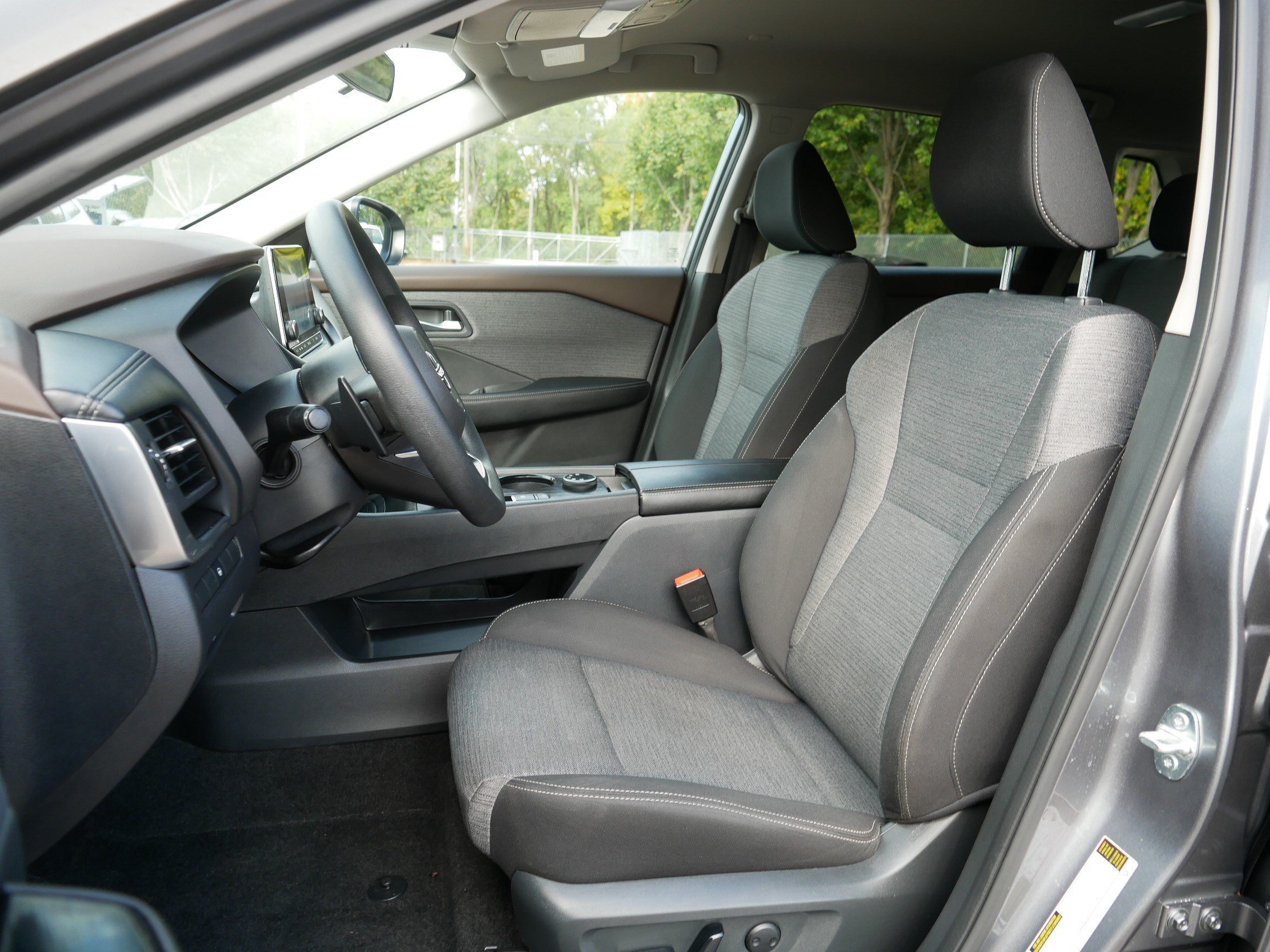 Certified Used 2023 Gun Metallic Nissan SV image 34
