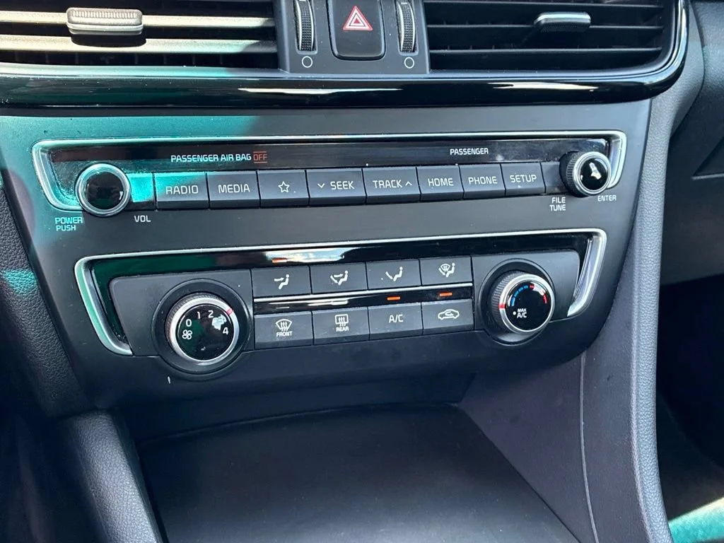 Used 2019 Horizon Blue Kia LX image 33