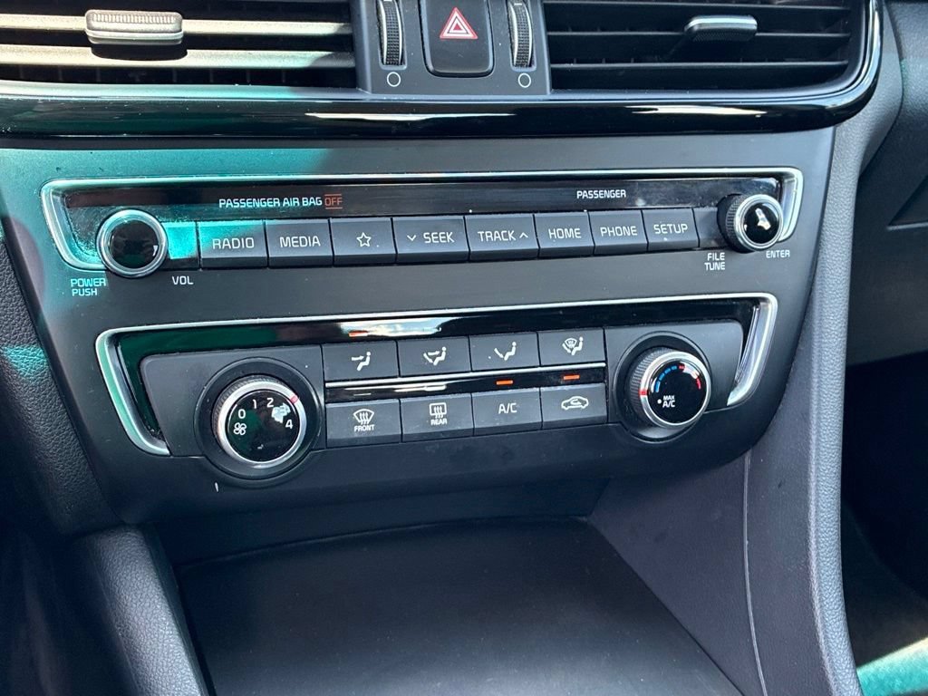Used 2019 Horizon Blue Kia LX image 33
