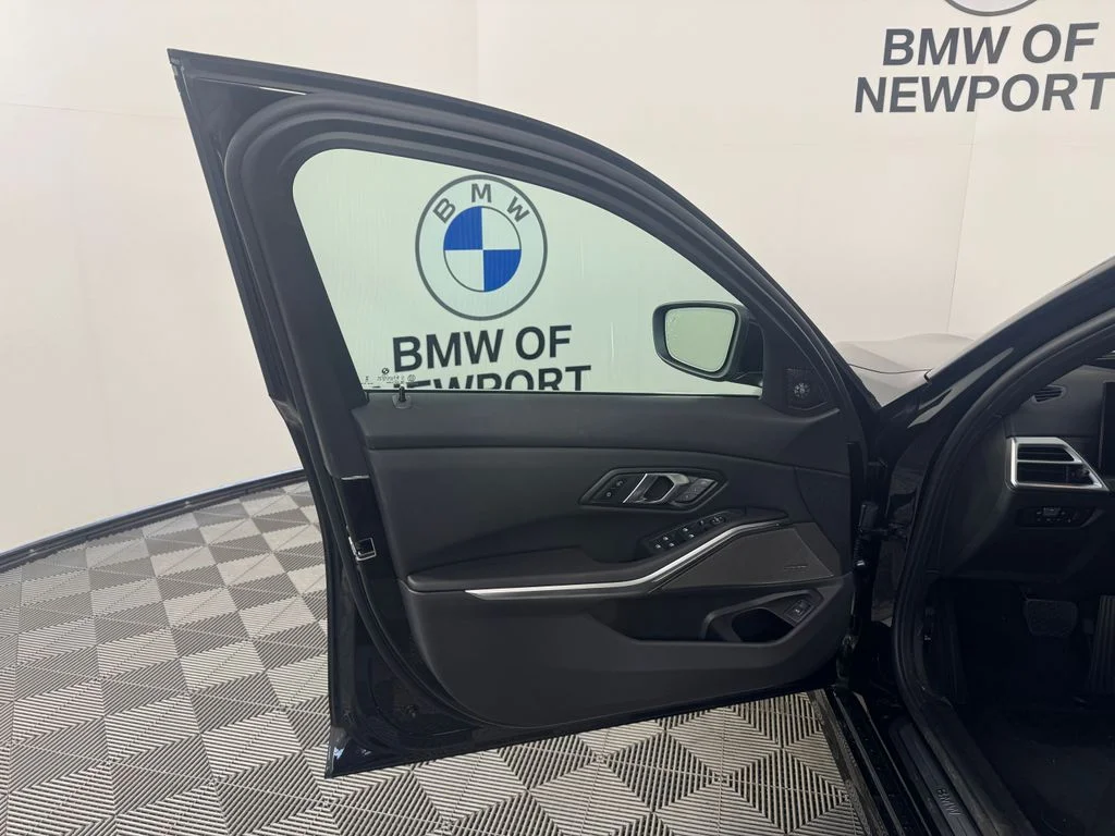 New 2026 Black Sapphire Metallic BMW 330i xDrive image 16