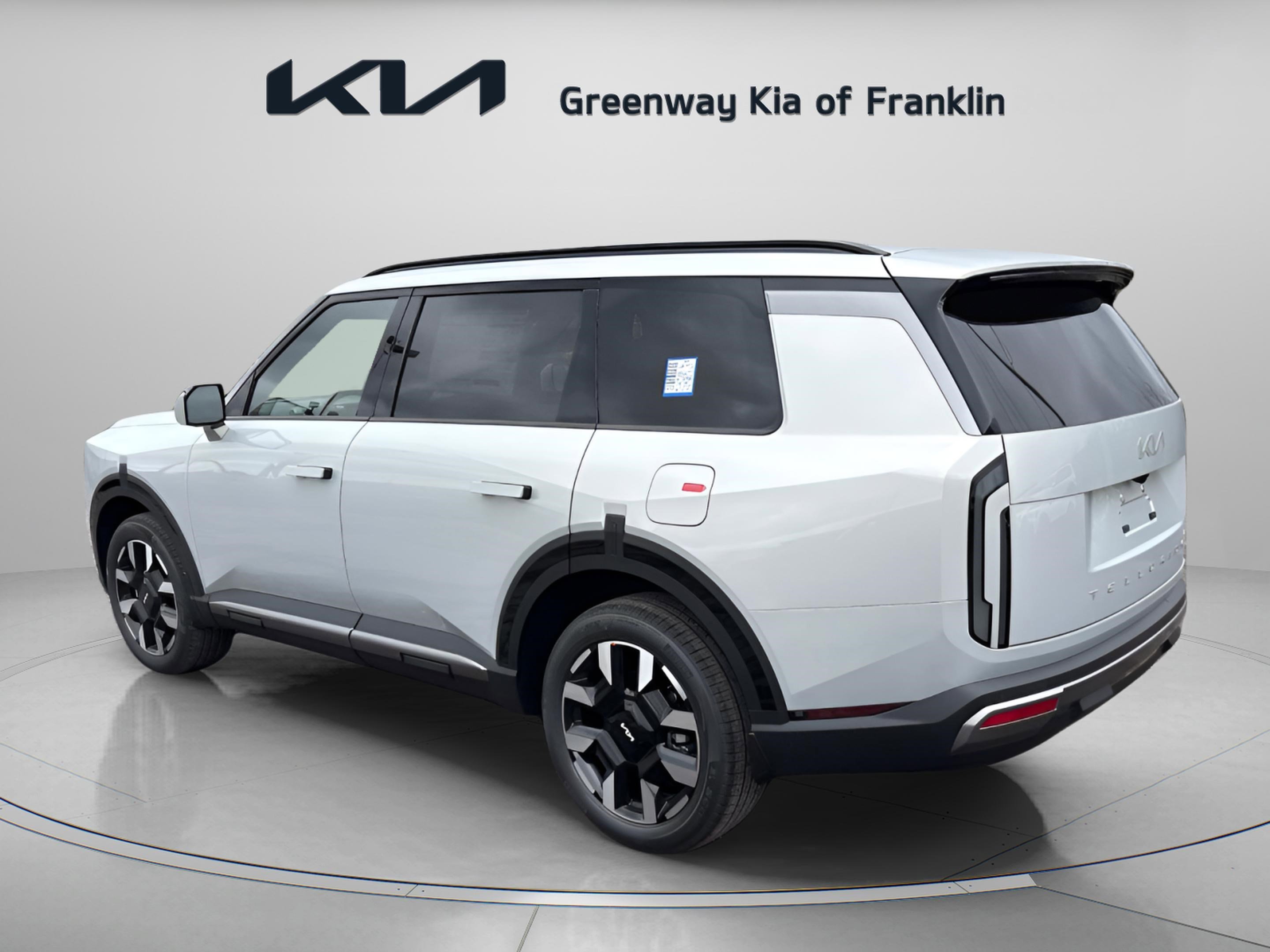 New 2027 Ivory Silver Kia S image 5