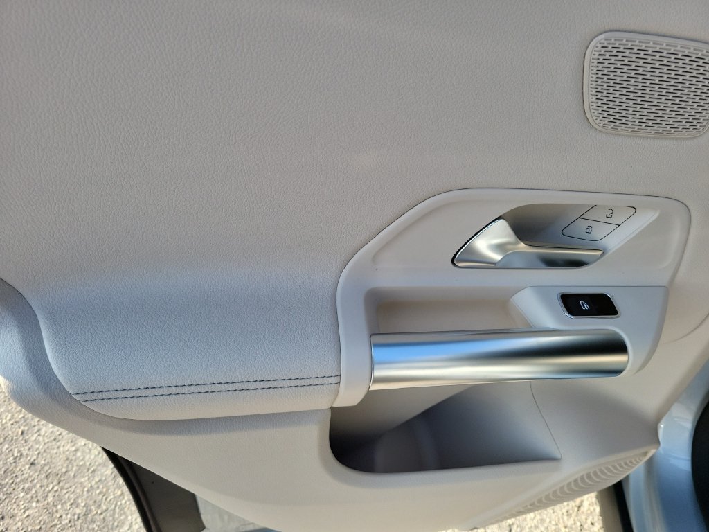 New 2026 Cirrus Silver Metallic Mercedes-Benz GLA 250 image 13