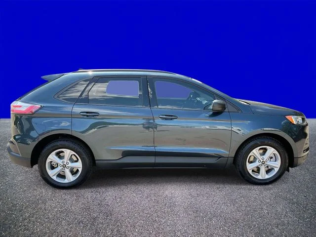 Certified Used 2024 Blue Metallic Ford SE image 2