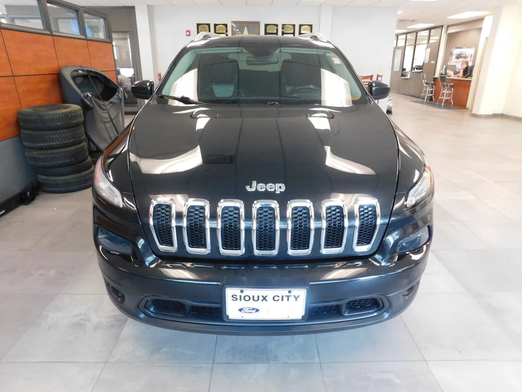 Used 2014 Jeep Cherokee Latitude with VIN 1C4PJLCS3EW205181 for sale in Sioux City, IA