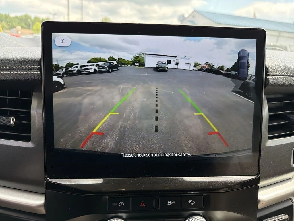 Used 2024 Gray Ford XLT image 23