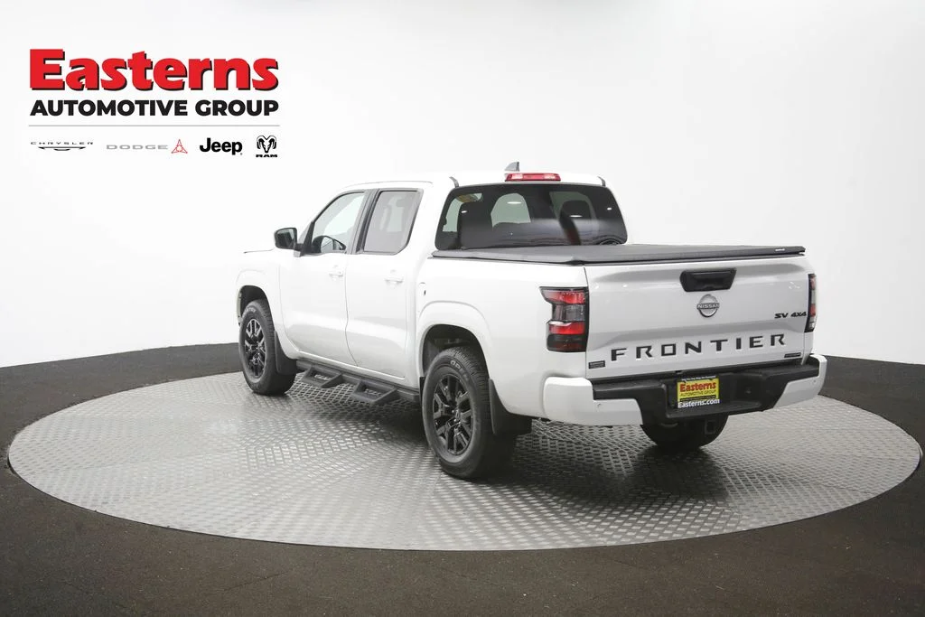 Used 2023 White Nissan SV image 60