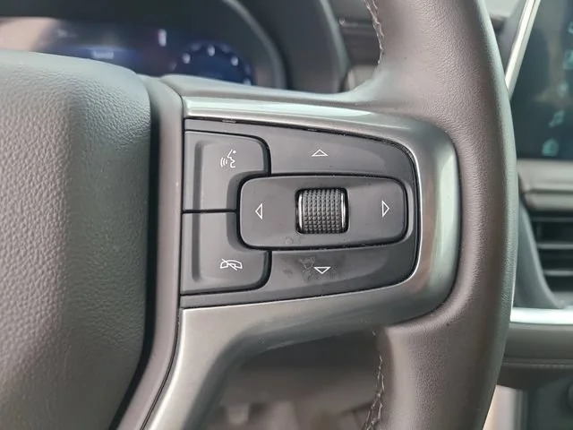 Used 2024 Sterling Gray Metallic Chevrolet LT image 31