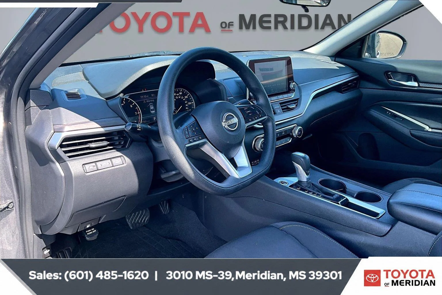 Used 2025 Gun Metallic Nissan SV image 12