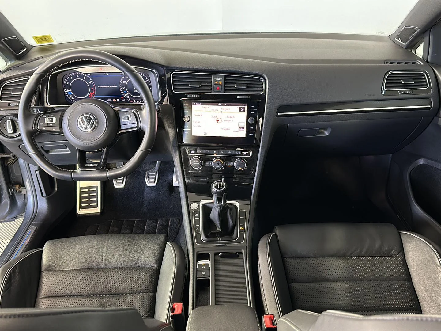 Used 2019 Indium Gray Metallic Volkswagen 4Motion image 14