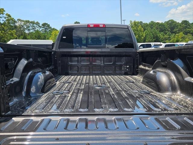 New 2026 Granite Crystal Metallic Clear-Coat Exterior Paint RAM TRADESMAN image 26