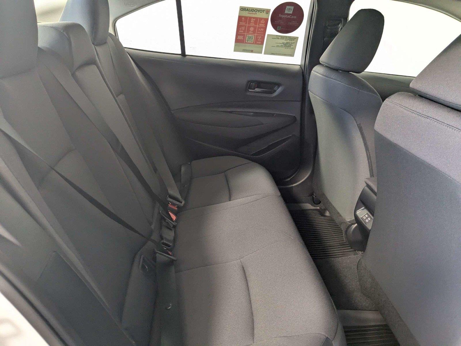 New 2027 Wind Chill Pearl <sup>1</sup> Toyota  LE image 17
