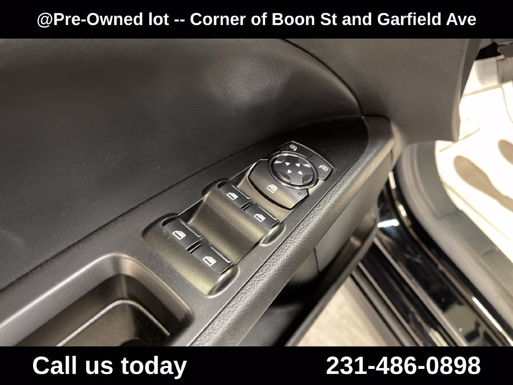 Used 2017 Black Ford SE image 16