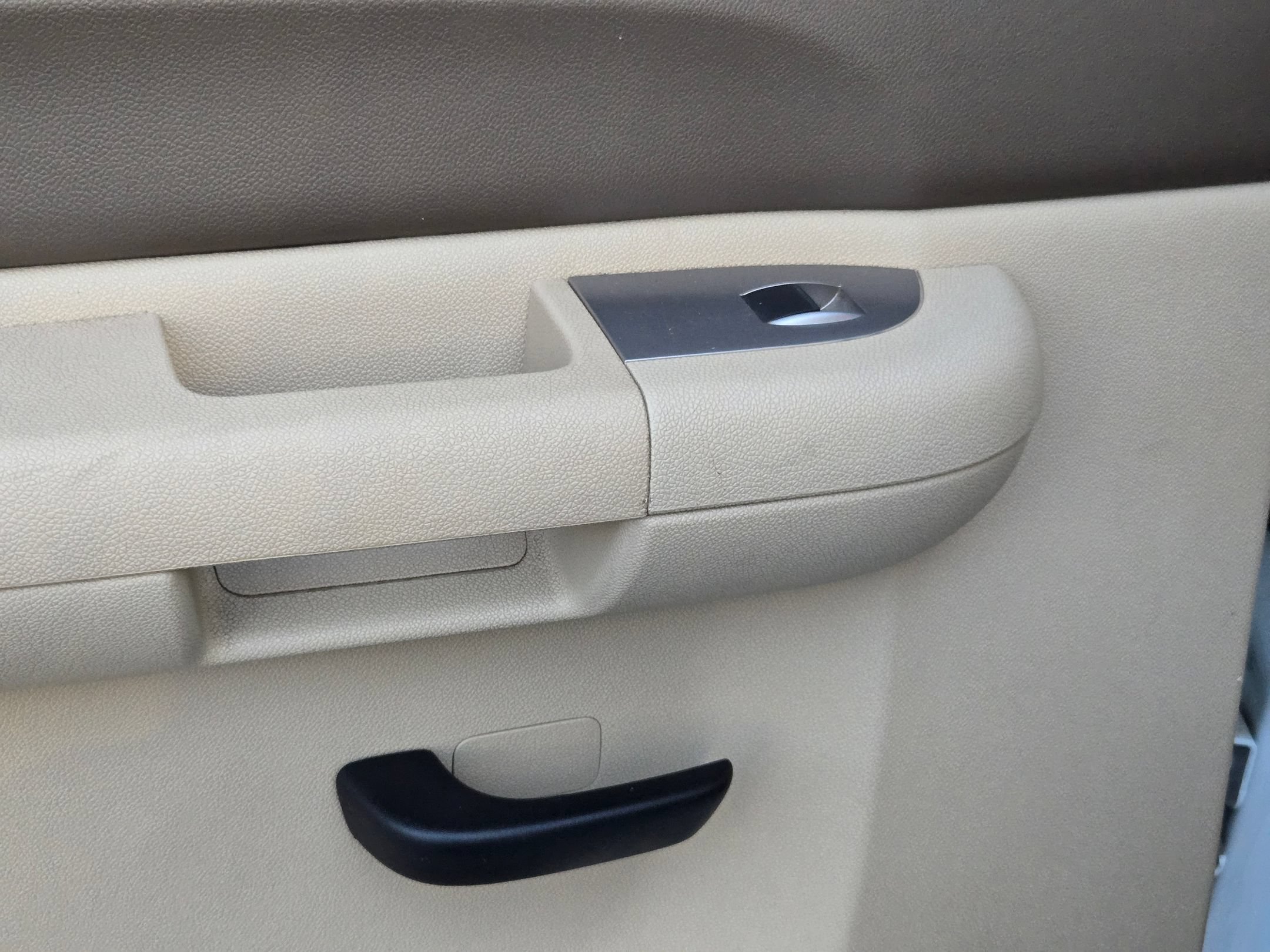 Used 2012 Summit White Chevrolet LT image 33
