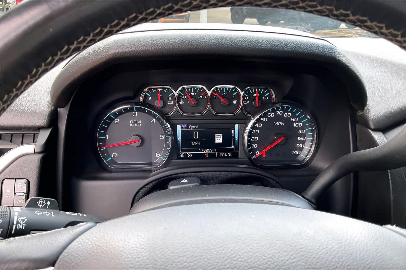 Used 2020 Dark Sky Metallic GMC SLT image 24