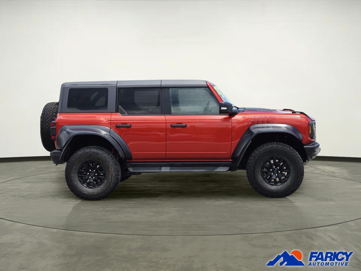 Used 2023 Hot Pepper Red Tinted Clearcoat Ford Raptor image 7