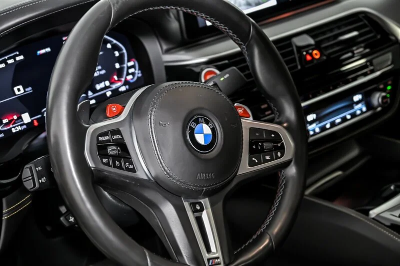 Used 2021 Alpine White BMW COMPETITION image 20