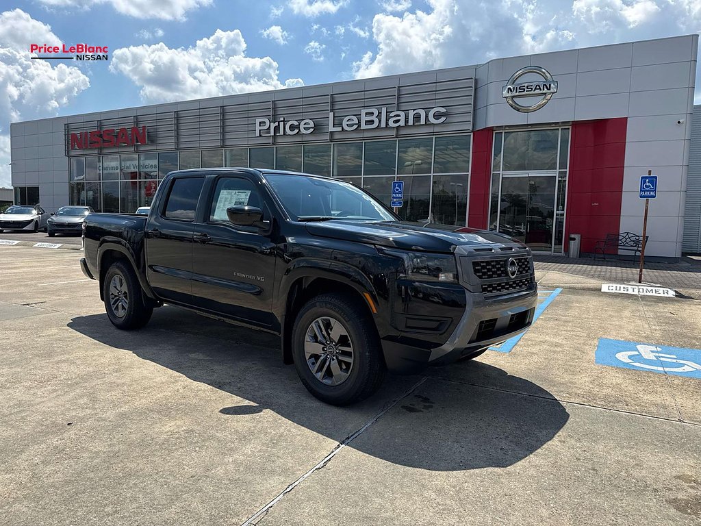 2027 Nissan Frontier SV