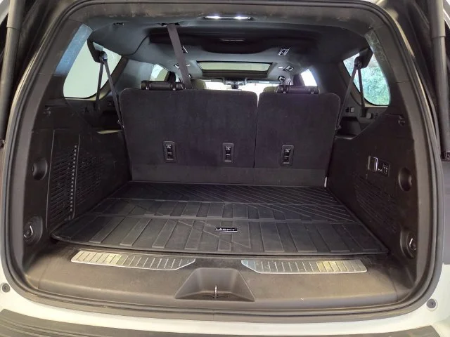 Used 2021 SUMMIT WHITE Chevrolet Premier image 16