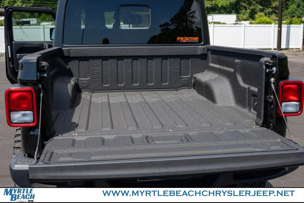 New 2026 Black Clear-Coat Exterior Paint Jeep Sport S image 34
