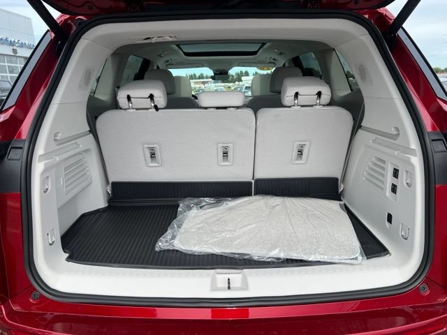 New 2026 Cherry Red Tintcoat Buick Avenir image 16