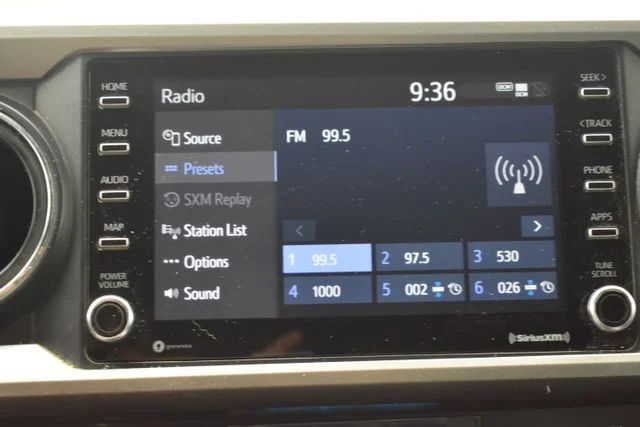 Used 2021 Green Toyota SR5 image 24