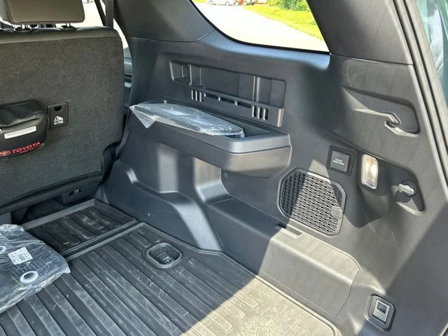 Certified Used 2025  Toyota TRD Off-Road Premium image 52