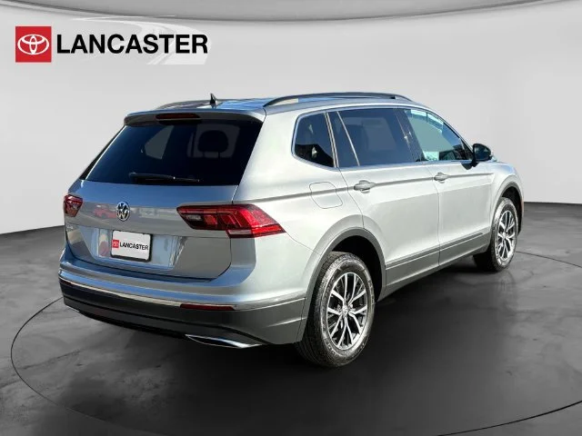 Used 2020 Silver Volkswagen 2.0T SE image 7