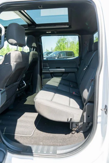 Used 2023 White Ford XLT image 10