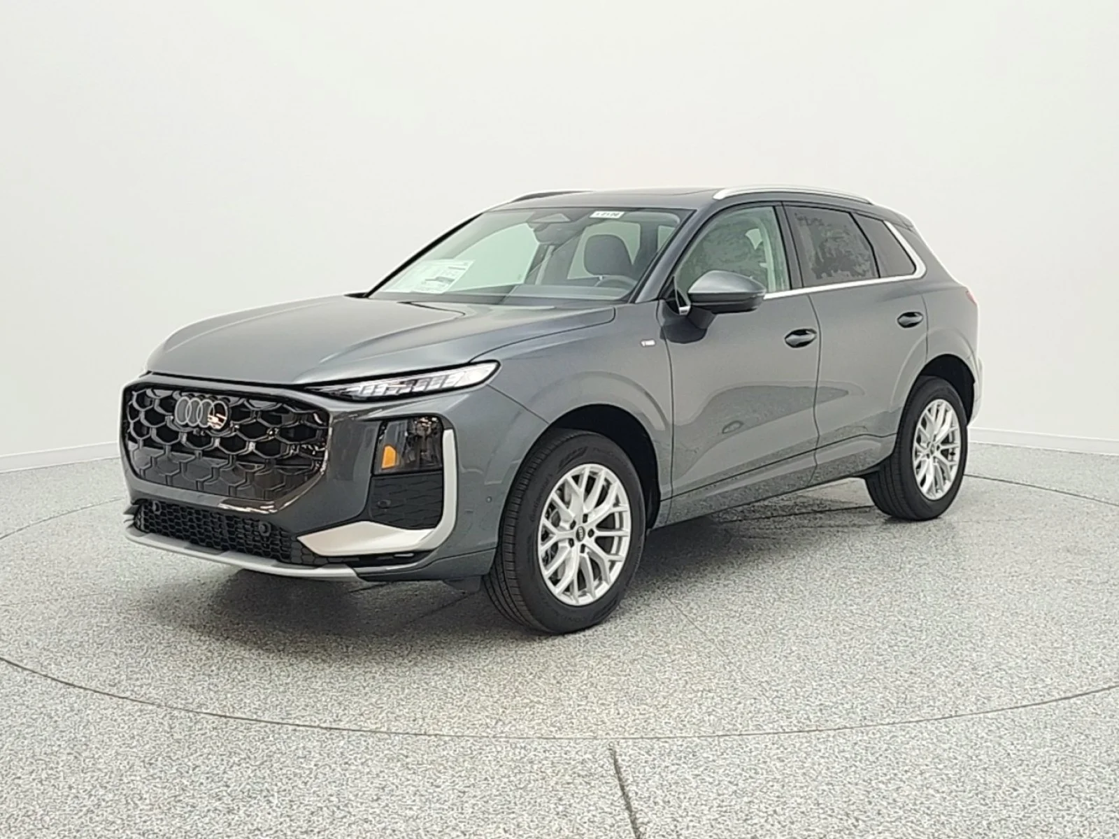 2026 Audi Q3 S line quattro's photo
