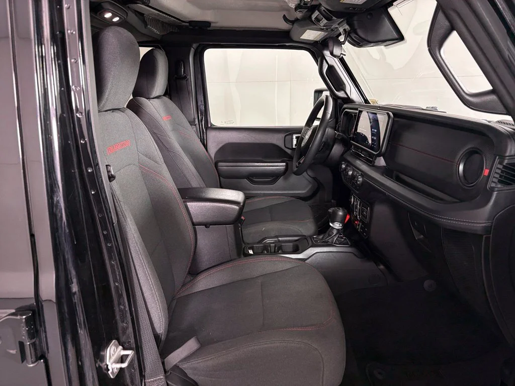 Used 2025 Black Jeep Rubicon image 43