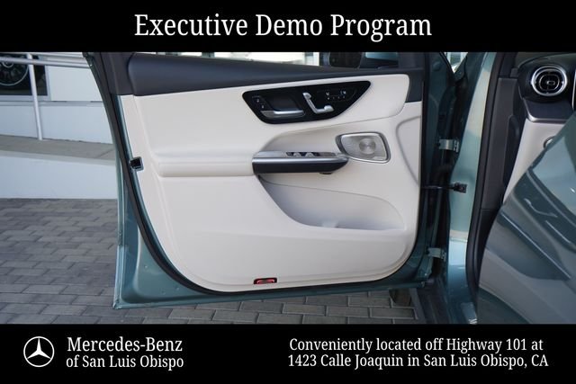 Used 2026  Mercedes-Benz GLC 300 image 12