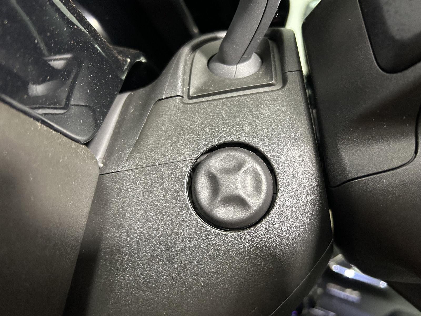 Used 2023 Black Chevrolet High Country image 23