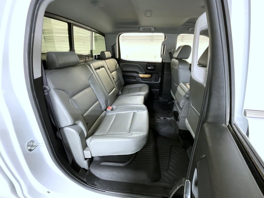 Used 2017 White Chevrolet LTZ image 18