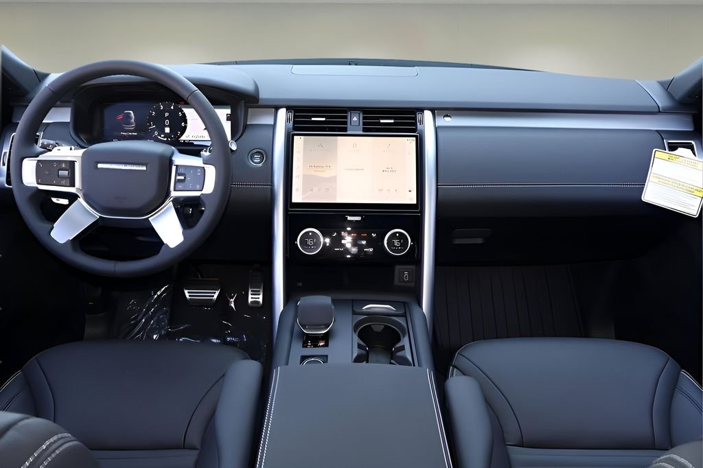 2026 Land Rover Discovery Dynamic SE - Photo 13