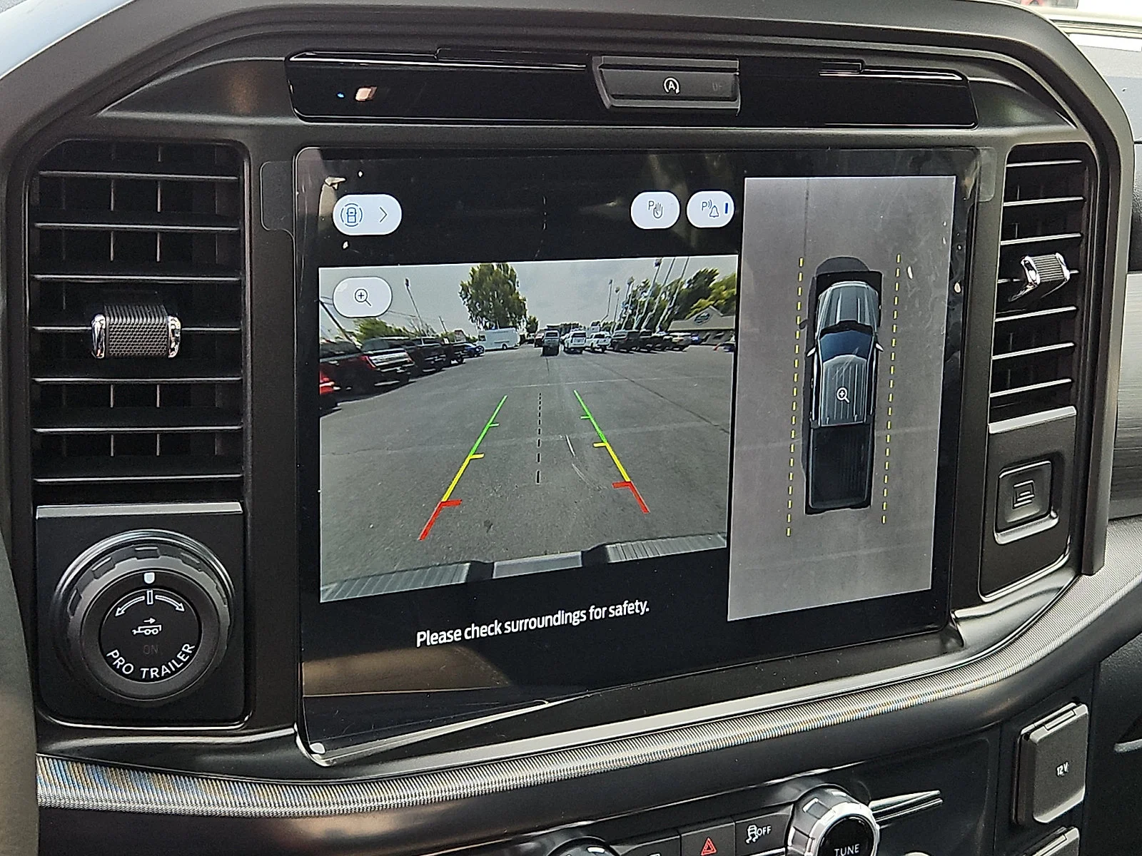 Used 2026 Carbonized Gray Metallic   M7 Ford LARIAT image 19