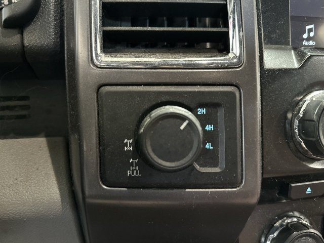 Used 2016 Ruby Red Ford XLT image 27