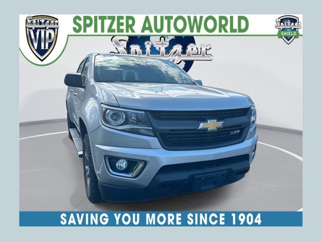 Silver 2017 Chevrolet Colorado Z71 Crew Cab 4WD Pickup Truck Four-Wheel Drive