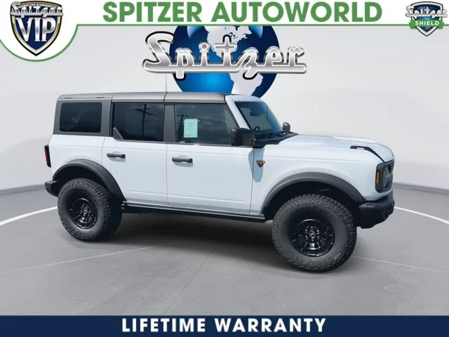 New 2026 Oxford White Ford Badlands® image 2