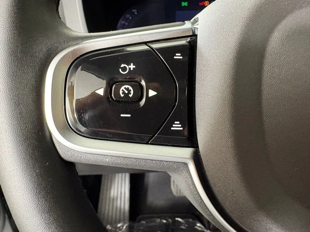 New 2026 Forest Lake Volvo Plus image 24