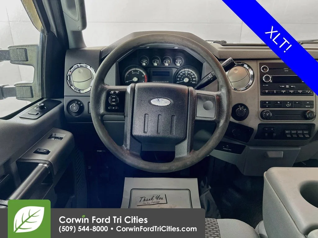 Used 2012 Oxford White Ford XLT image 23