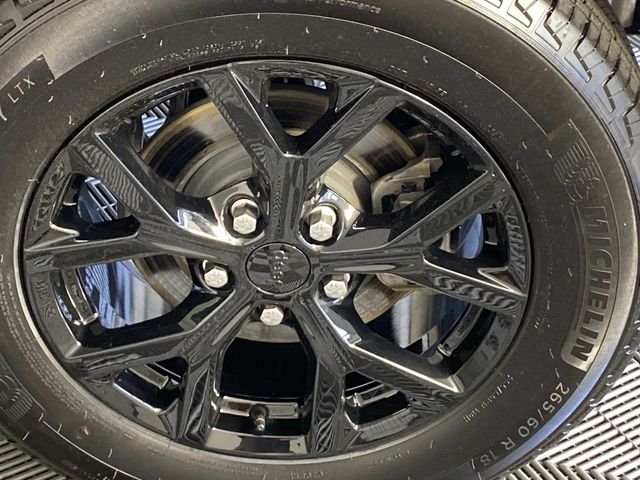 Used 2025 White Jeep Altitude X image 27