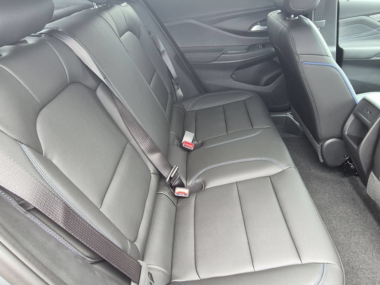 2026 Buick Envista Sport Touring - Photo 24