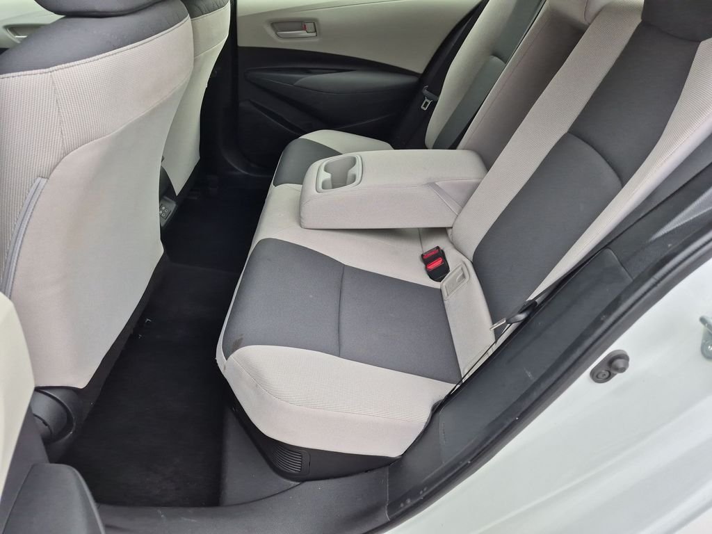 Used 2023 White Toyota LE image 28