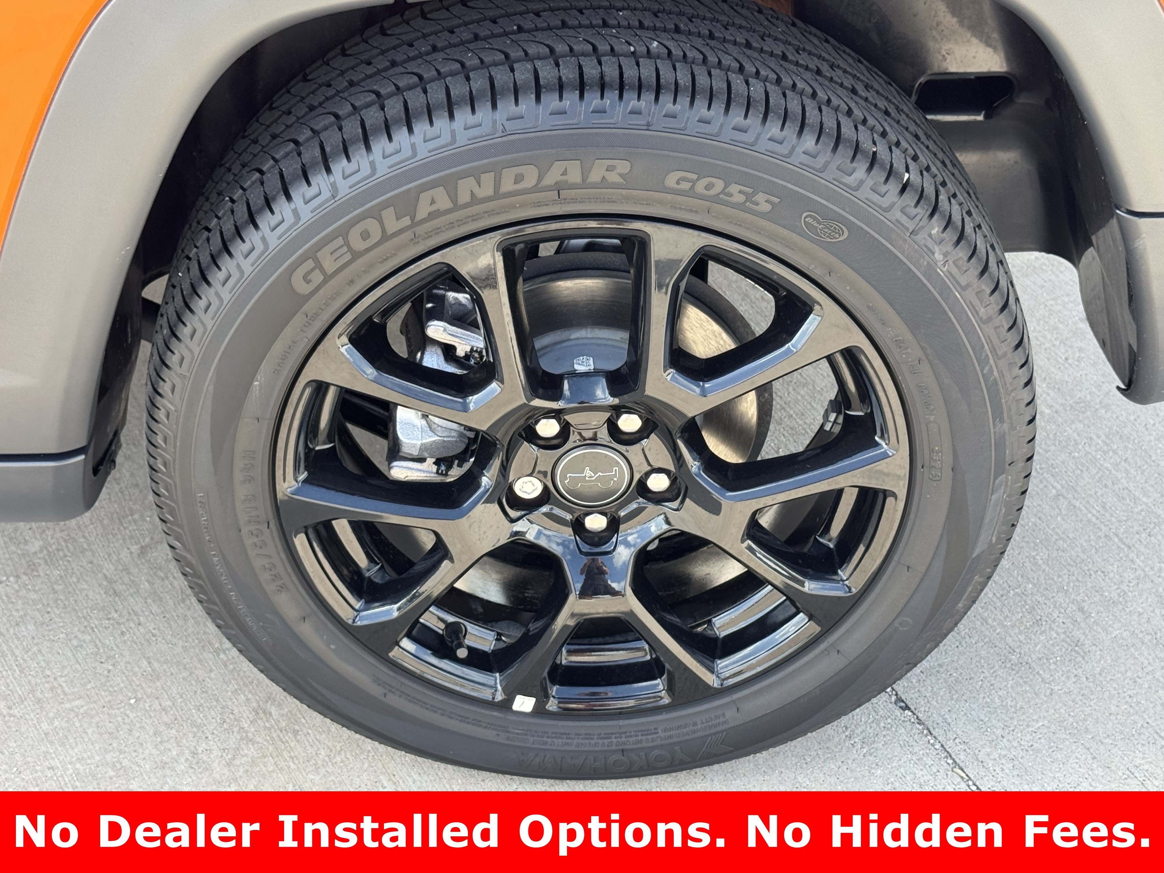 New 2026 Joose (DISC) Jeep Latitude Altitude image 8