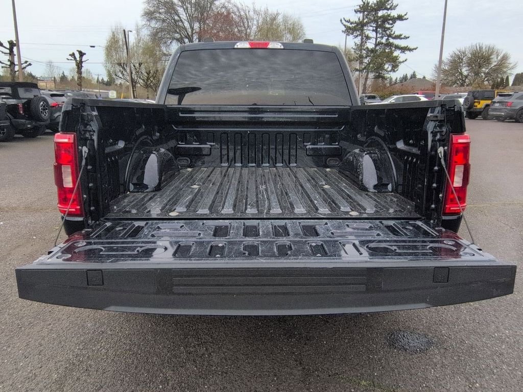 Used 2023 Blue Metallic Ford XLT image 23