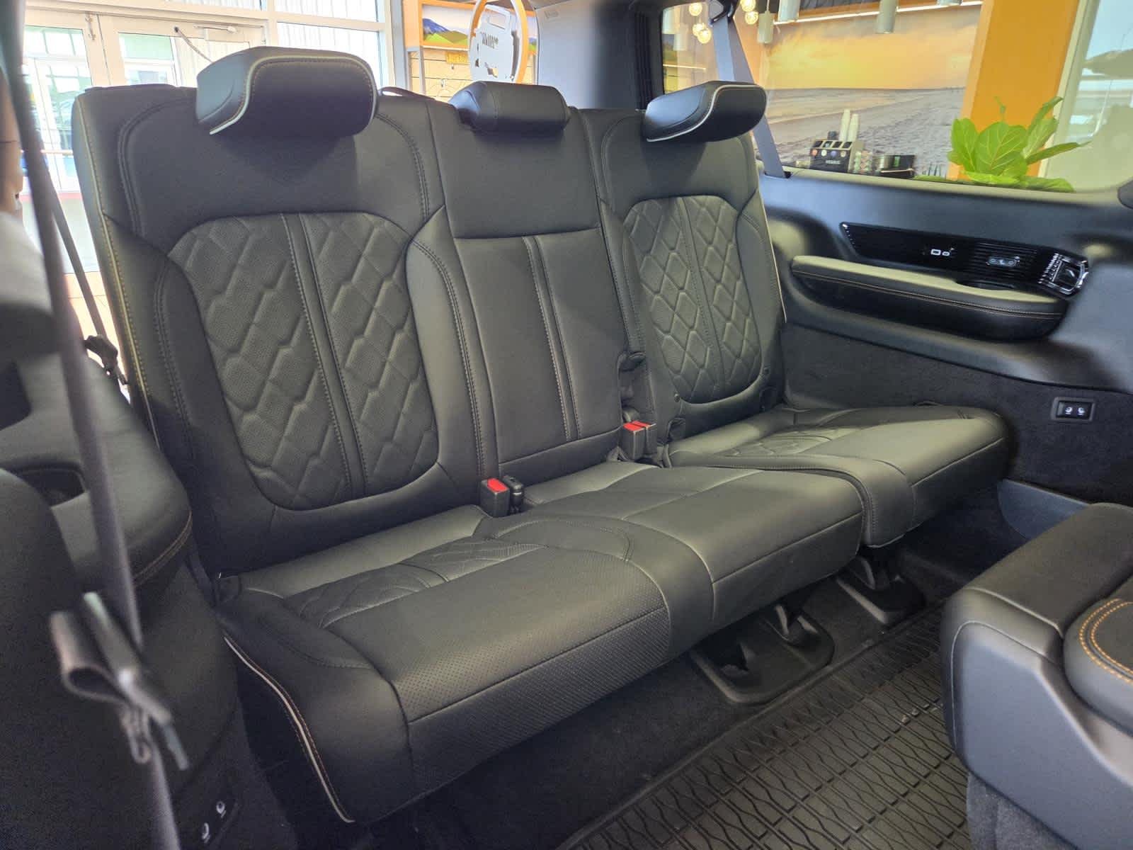 2026 Jeep Grand Wagoneer L Summit Reserve - Photo 12