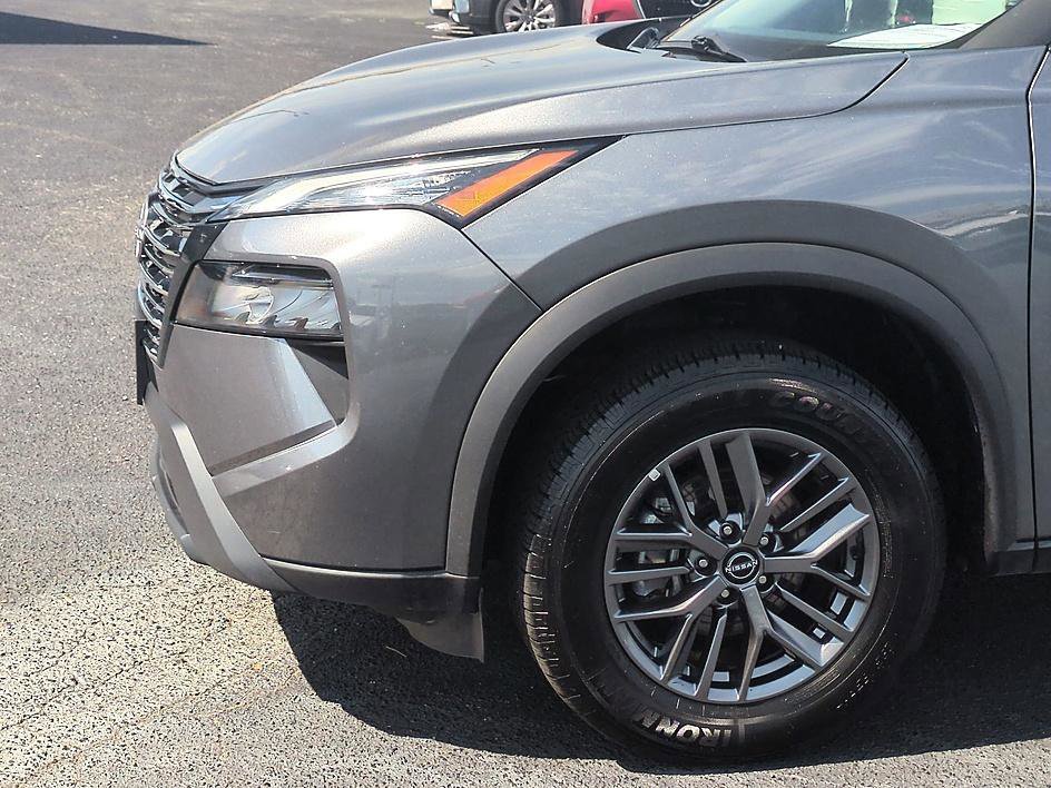 Used 2024 Gun Metallic Nissan S image 10