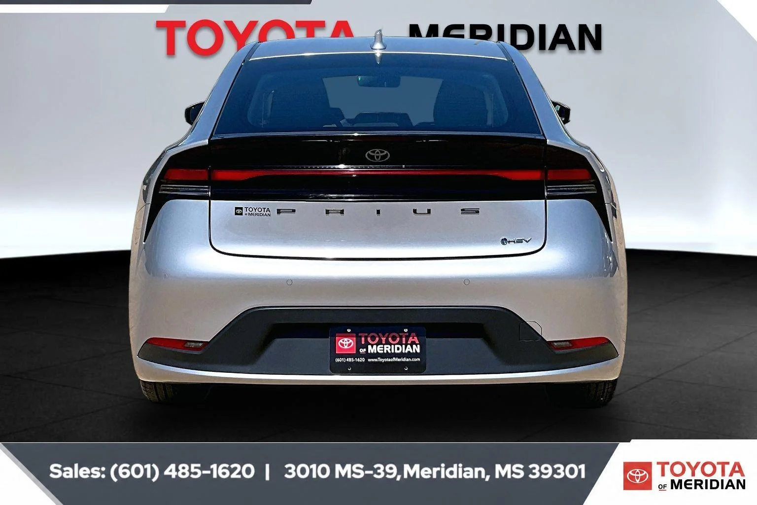 Used 2024 Cutting Edge Toyota LE image 4