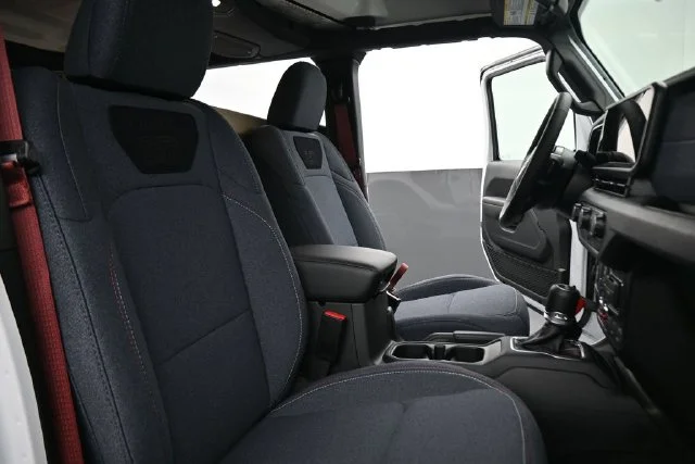 New 2026 Bright White Clearcoat Jeep  image 20